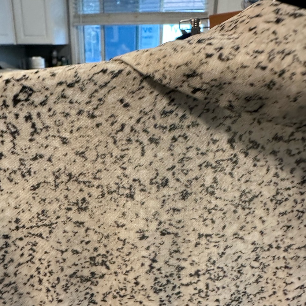 Calvin Klein Speckled Cream Blouse - Picture 5 of 10
